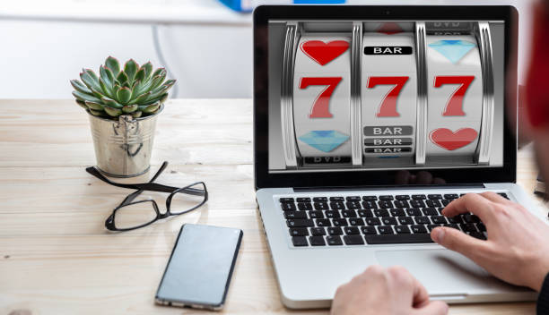 Finding Diverse Entertainment Services Through Online Casinos Singapore